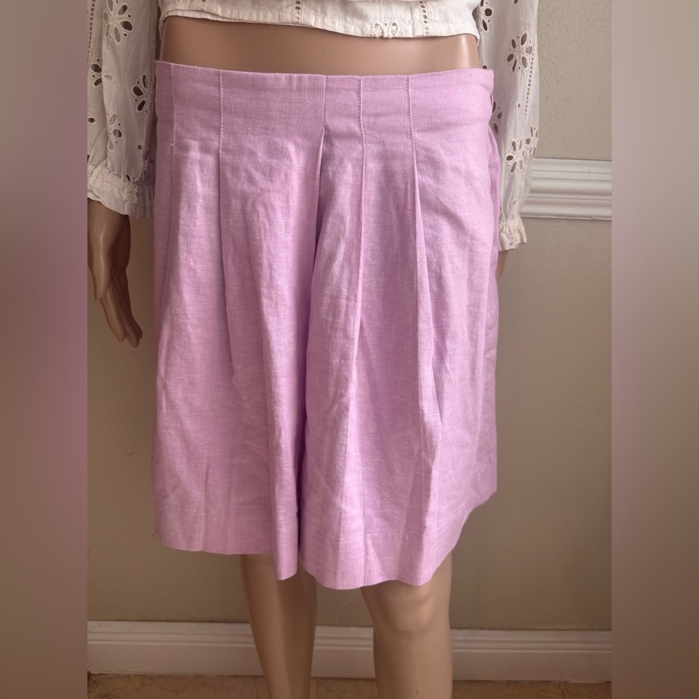 Banana Republic Pink Linen Blend Shorts Size M | High Waist Pleated Chic
Used - Picture 2 of 7